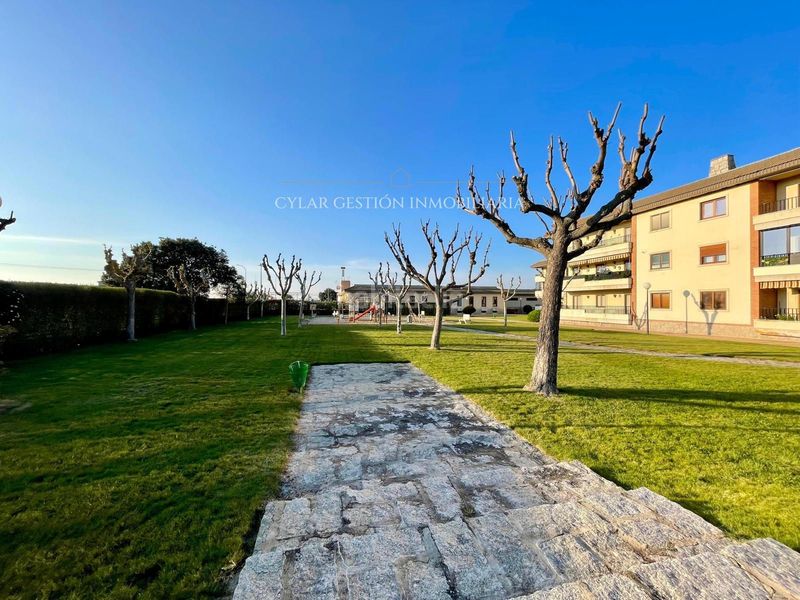 Foto d4c01290-f217-4f55-9564-8e181ef9edd1. Pis amb calefacció piscina a Terradillos