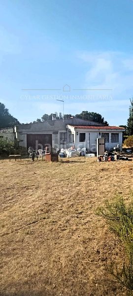 Foto bf9ca572-254d-4023-95f6-da0c2ce09399. Casa amb calefacció aparcament a Valdunciel