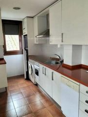 Location Appartement  Espoz y mina. Alquiler de piso sin amueblar en plaza de la libertad