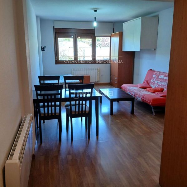 Foto 2cd90341-4f49-4c7c-a2a1-a4556b37318c. Pis amb calefacció a Navacarros