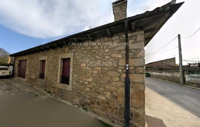 Foto 6bd32443-d07a-479f-af06-1ed93b9c8498. Casa adossada amb calefacció aparcament a Bañobárez