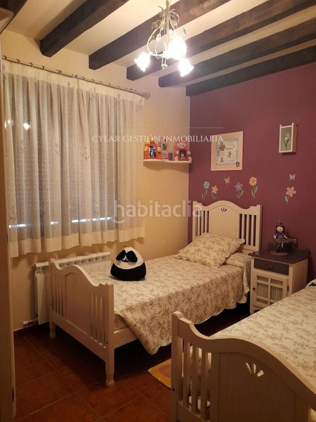 Foto 8014ad70-18e4-4ae0-936d-329a3f9b0966. Casa adossada amb calefacció aparcament a Bañobárez