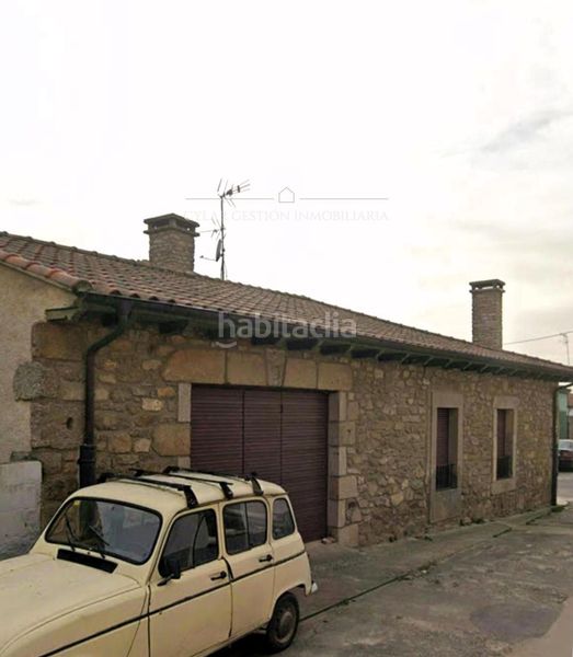 Foto abf63868-b764-48d6-8c55-48c3f3f24c7f. Casa adossada amb calefacció aparcament a Bañobárez