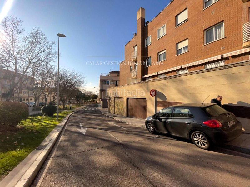 Foto a27ecade-9c46-4e20-b011-90d239ed6f0d. Pis amb calefacció aparcament a Pizarrales Salamanca