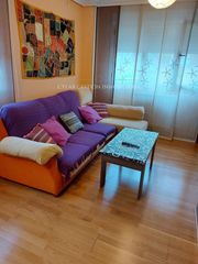 Piso  Alcalde navarro gonzalez. Piso, garaje, trastero y piscina comunitaria en venta en los alc