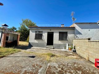Rural plot  Alondra. Parcela en venta con casa refugio en villamayor, salamanca.
