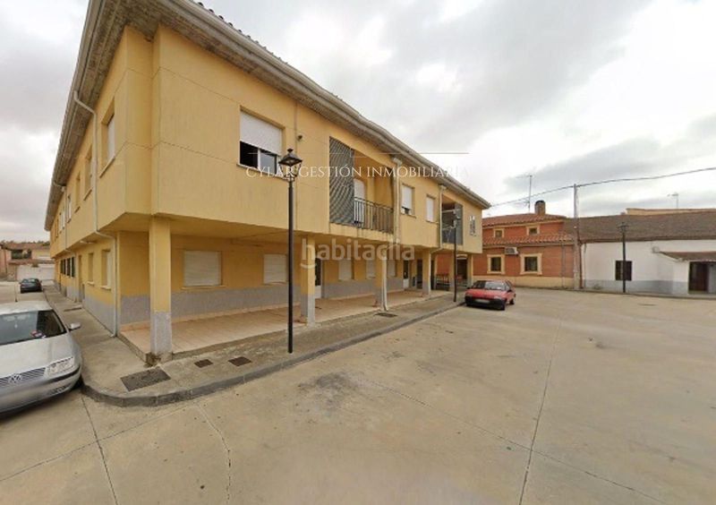 Foto e074f174-beec-4e22-bcfd-33f32752dbd4. Àtic amb calefacció aparcament a Mozárbez