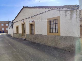 House  Pozo. Casa de pueblo en venta en golpejas