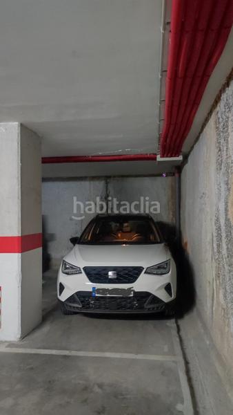 Foto b8bdecfe-ce2c-4ed3-afa4-466d55742c78. Aparcament cotxe a carrer gelida 1 a La Verneda - La Pau Barcelona