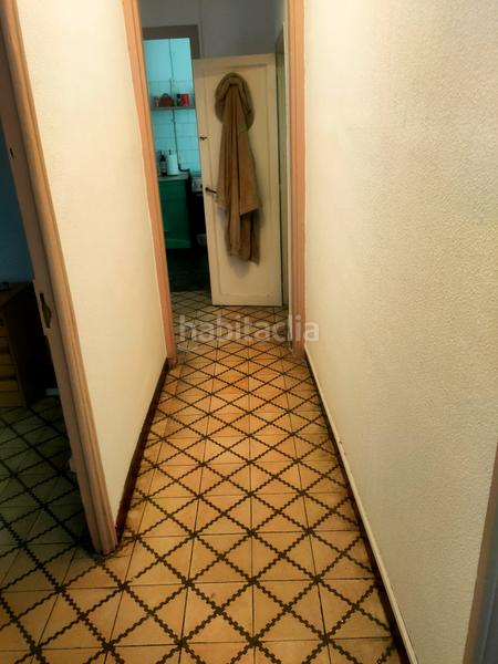 Foto c4e497f6-6d07-4157-897b-ec39d9e33253. Piso en carrer de santa anna 25 en Gòtic Barcelona
