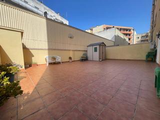 Lloguer Pis a Centre. Para entrar a vivir con terraza