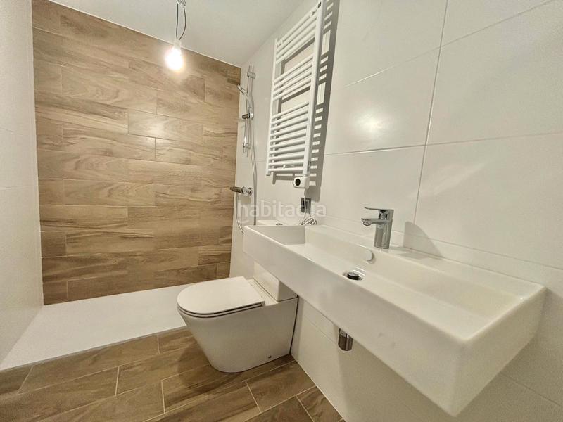 Foto 2ca4d331-4e91-451e-afc4-b89c04be7861. Alquiler piso alquiler temporal- obra nueva con piscina y garaje en Viladecans