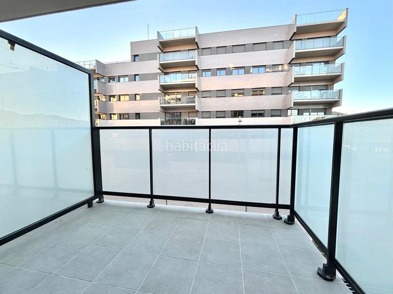 Foto 4c23208e-5051-4033-8ba8-85fd9514e249. Alquiler piso alquiler temporal- obra nueva con piscina y garaje en Viladecans
