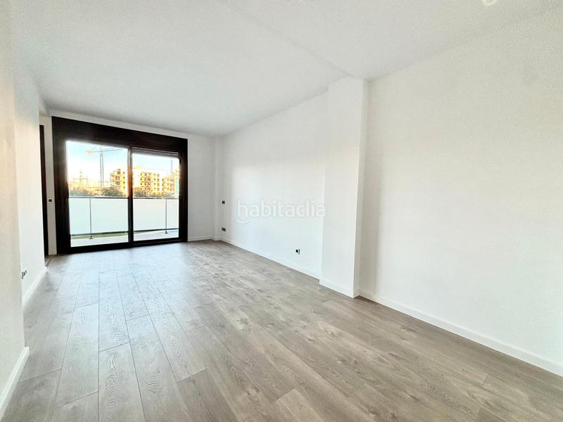 Foto 5707ef43-8098-4def-b481-a24236c263a9. Rent flat with heating parking pool in Llevant Viladecans