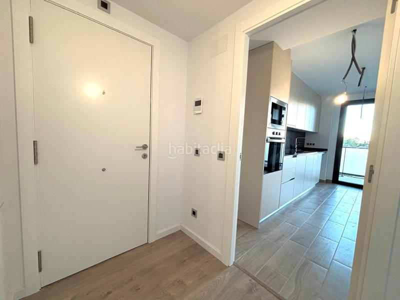 Foto 7040791f-a908-4fbb-9cf0-cebf96f4ebfd. Rent flat with heating parking pool in Llevant Viladecans