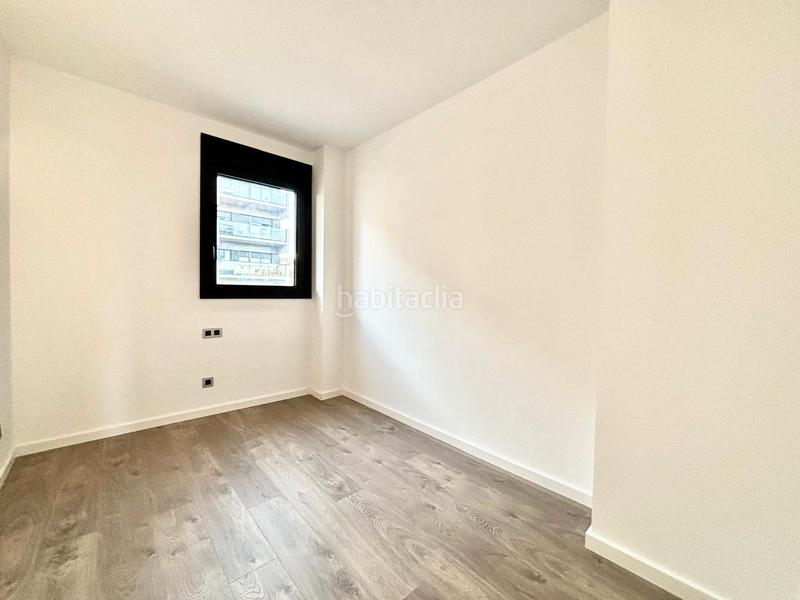 Foto f25c57df-5b11-4087-9363-3131a85a239e. Rent flat with heating parking pool in Llevant Viladecans