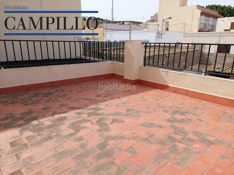 Foto 78b81aa6-6ece-4d9b-b141-a35ca3ec4bb1. Casa con parcheggio in Adra