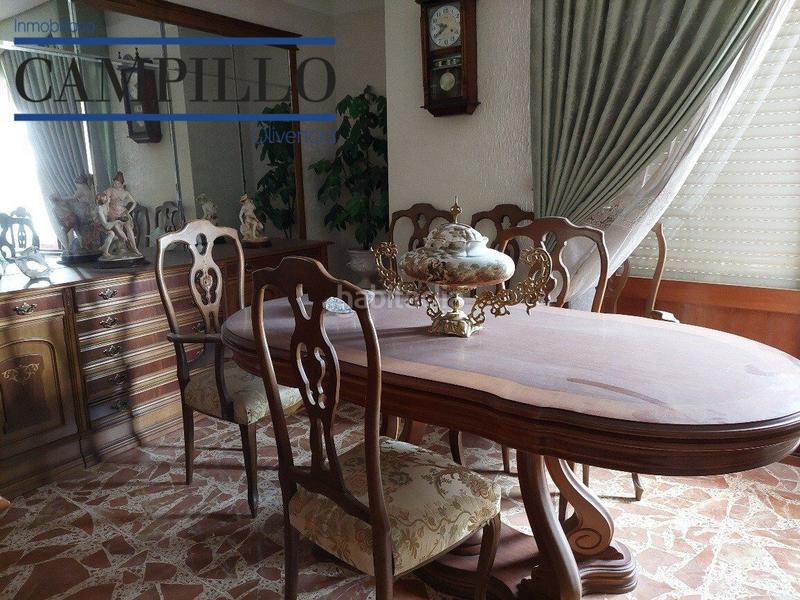 Foto e9fbd77a-a53e-4c42-8a27-a7ad40e49bb6. Casa con parcheggio in Adra