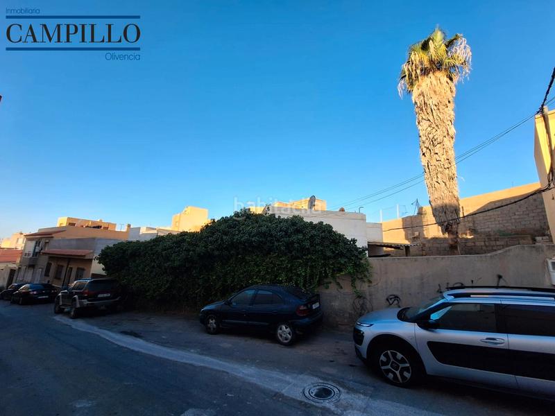 Foto dd90cfe8-2540-4b53-8363-d3e8051d5071. Casa  en venta con parcela zona centrico en Adra
