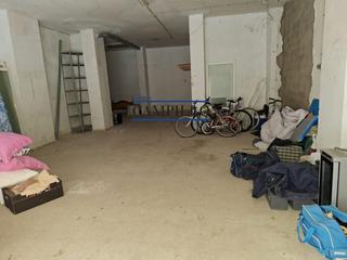 Local Comercial a Adra. A la venta local comercial zona fabrica de conservas