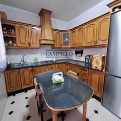 Haus in Adra. Se vende casa duplex en la curva de 4 dormitorios