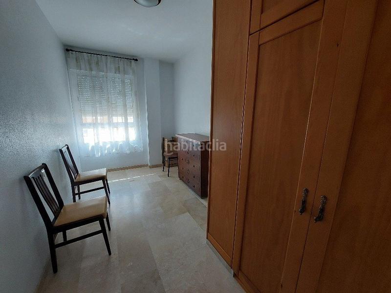 Foto ce3fadef-0526-4d2b-8ff8-6d30e99572fb. Piso  calle menorca en Adra