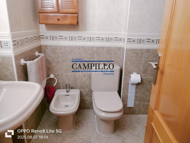 Foto e09eba4f-f6d7-4302-bc5b-525d17713f1d. Piso se vende piso en zona centro de 3 dormitorios en Adra