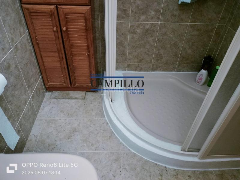 Foto f0abc436-657c-4817-9da4-5d8a1713ffa1. Piso se vende piso en zona centro de 3 dormitorios en Adra