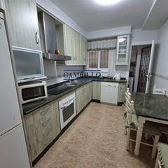 Pis a Adra. Se vende piso en el centro de adra de 3 dormitorios