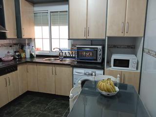 Etagenwohnung in Adra. Se vende piso 3 dormitorios zona piscina