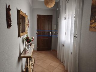 Appartement à Adra. Se vende en adra zona centrico piso 3 dormitorios sin ascensor