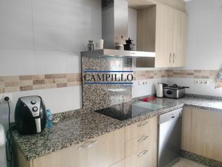 Casa a Adra. Se vende casa zona plaza andalucia, 4 dormitorios