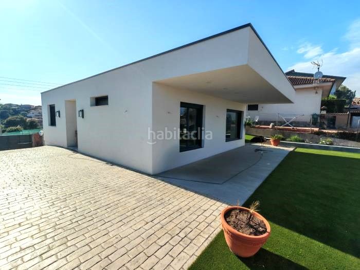 Foto a0982c8a-bed1-46da-ab8e-0b5e91ba12c5. Casa amb calefacció aparcament a Lliçà d´Amunt