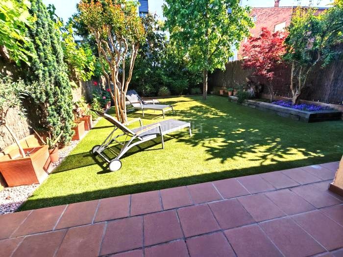 Foto 71d5a11d-6138-4578-8d0c-830f094a3fc0. Casa adossada amb xemeneia calefacció aparcament a Lliçà d´Amunt