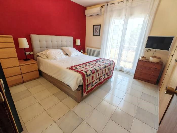 Foto b1087f2a-bad7-4019-9402-cdf15274e277. Casa adossada amb xemeneia calefacció aparcament a Lliçà d´Amunt