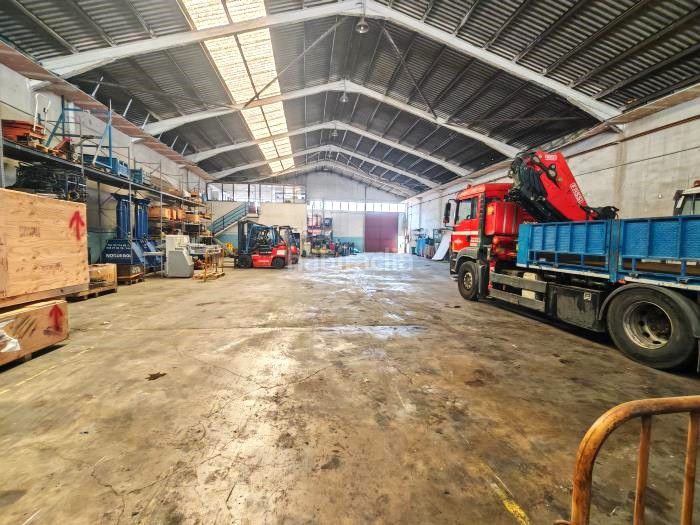 Foto e87b10d9-66f1-4d65-a900-ae9250c3f347. Nau industrial a Lliçà de Vall