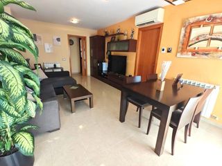 Duplex à Lliçà d´Amunt. Magnífico dúplex de 119m2, con párquing y trastero, en el centro
