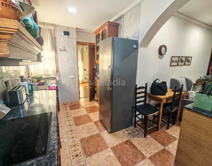 Foto 40c95778-42b6-4369-810e-8c15ef051abe. Location maison avec cheminée chauffage parking piscine dans Lliçà d´Amunt