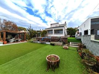 Casa a Lliçà d´Amunt. Ref. tot-2315 casa de 209,98 m2 const. en urbanización de lliçà