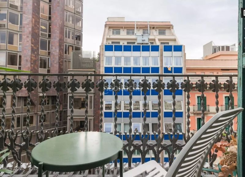 Foto 038273a3-e220-4988-b14d-b18488470530. Pis amb calefacció a Dreta de l´Eixample Barcelona