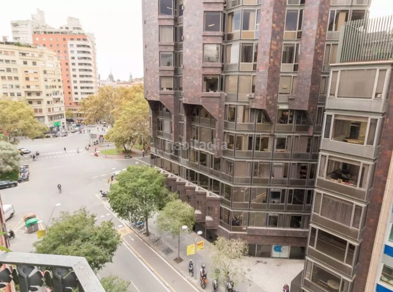 Foto 104691c4-70c5-4997-9b32-0631a9a8f1c6. Pis amb calefacció a Dreta de l´Eixample Barcelona