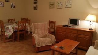 Apartament a Avenida fragua 19. Precioso apartamento tipo rústico. con porche delantero con tech