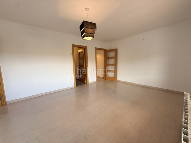 Foto 42383fd2-8443-4bd3-9e3f-f1a68b5f157b. Pis a Centre Sant Pere de Ribes
