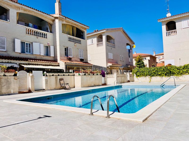 Foto 48ca778f-bfa4-42cf-8f94-0a144529fc6a. Casa adosada en Cunit residencial Cunit