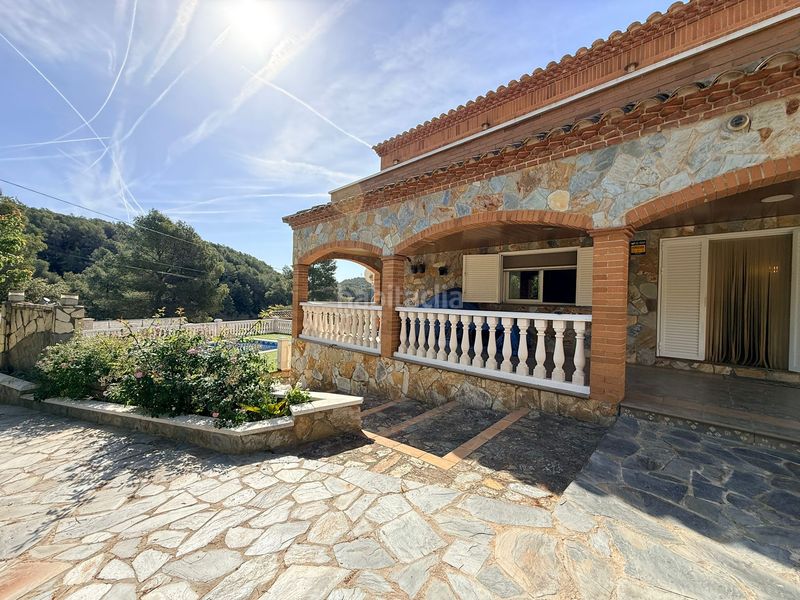 Foto dcef9f20-d57e-40f0-8f4f-0374255db991. Chalet con riscaldamento parcheggio piscina in Olèrdola