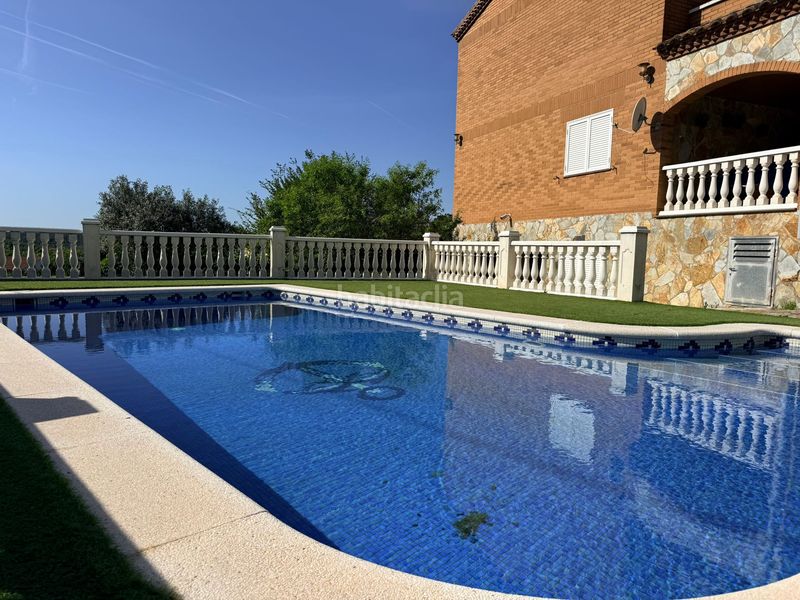 Foto 47f1a88f-4567-4a7f-96d2-f7f18b5bc2a1. Xalet amb calefacció aparcament piscina a Olèrdola