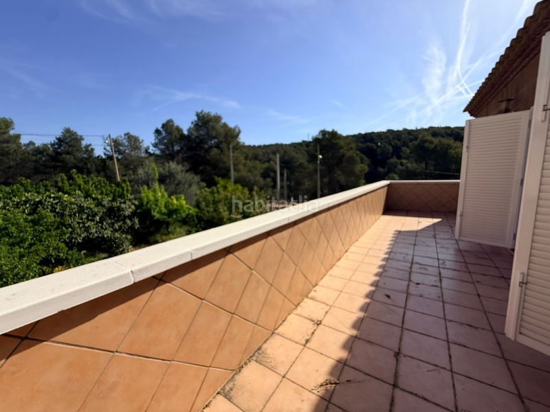 Foto a47d5878-17ba-4284-ae43-ff6f26b9d6aa. Xalet amb calefacció aparcament piscina a Olèrdola