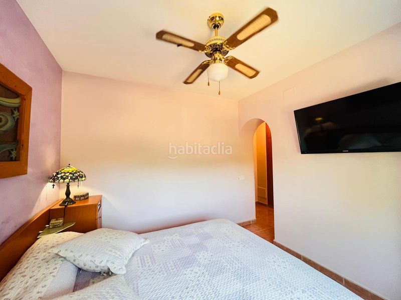 Foto d3233f54-8a79-4ef8-8ac8-0d02b95aff56. Casa adossada amb calefacció aparcament piscina a Cubelles