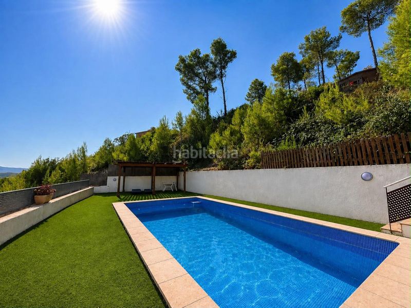 Foto dc515236-9293-42da-9e5f-4088e32df604. Casa amb calefacció aparcament piscina a Olivella