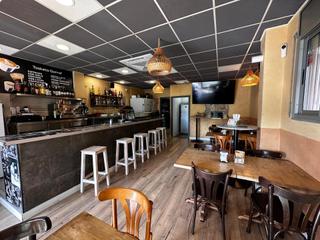 Local commercial dans Olivella
